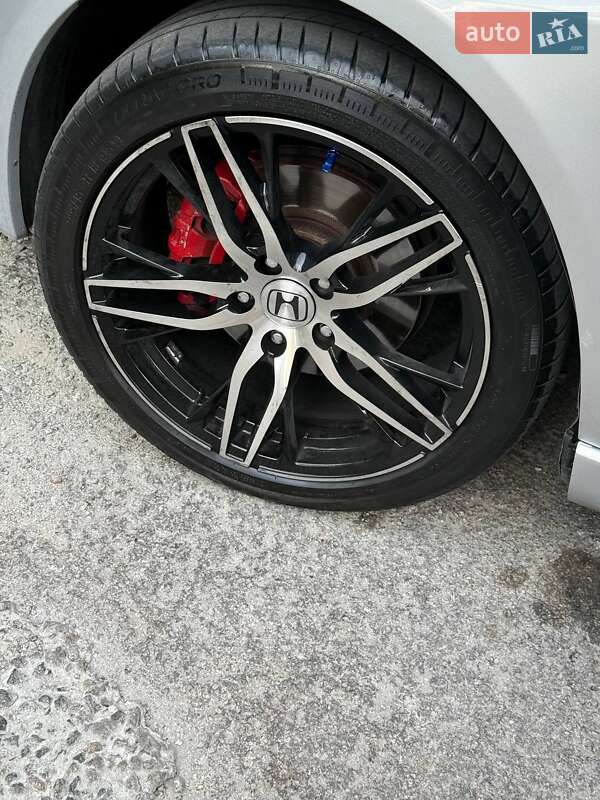 Седан Honda Accord 2004 в Дніпрі