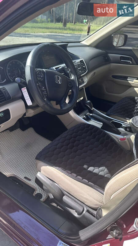 Седан Honda Accord 2014 в Охтирці