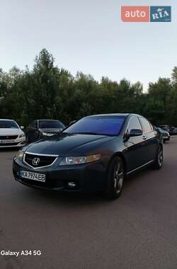 Седан Honda Accord 2004 в Киеве