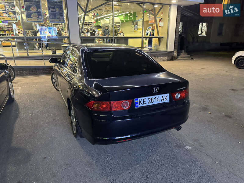 Седан Honda Accord 2006 в Дніпрі