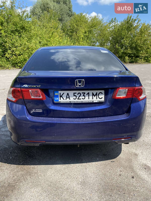 Седан Honda Accord 2008 в Києві
