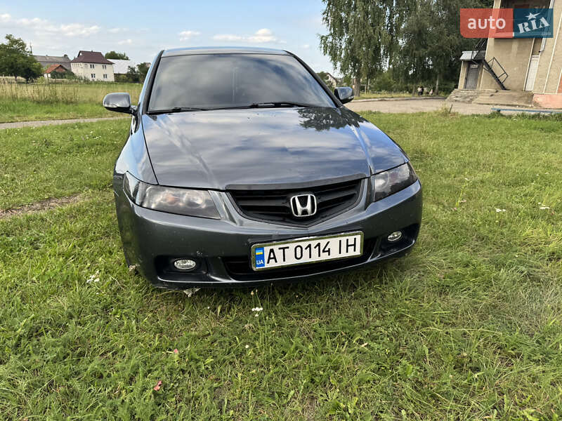 Honda Accord 2004