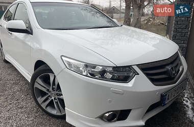 Седан Honda Accord 2012 в Киеве