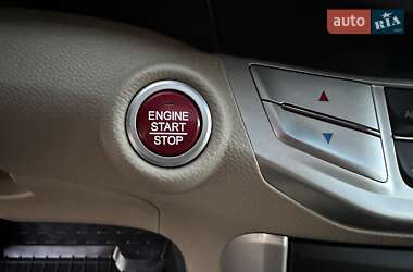 Седан Honda Accord 2013 в 