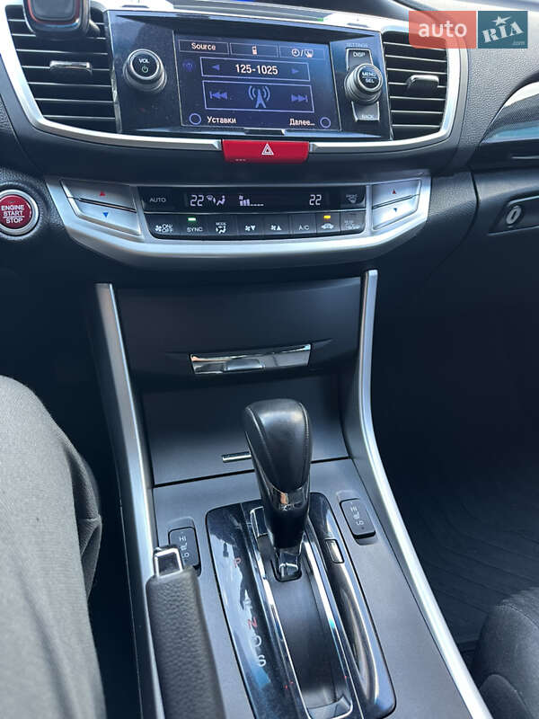 Седан Honda Accord 2013 в Дніпрі