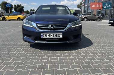Седан Honda Accord 2014 в Києві