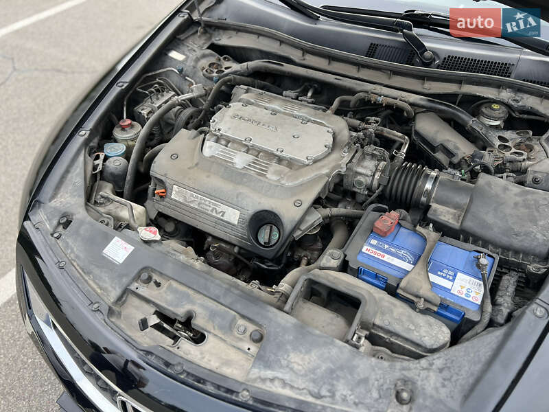 Купе Honda Accord 2008 в Киеве