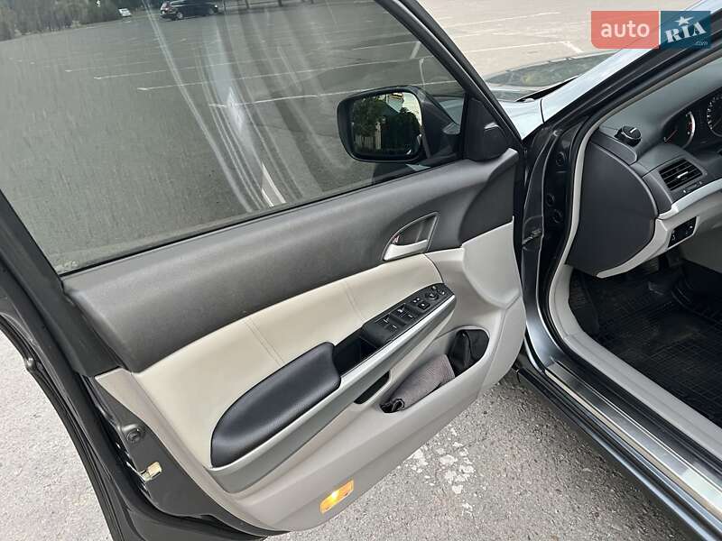 Седан Honda Accord 2008 в Кривому Розі