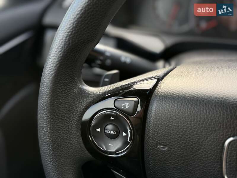 Купе Honda Accord 2016 в Києві