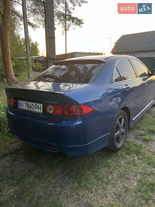 Седан Honda Accord 2005 в Києві