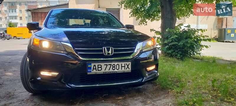 Седан Honda Accord 2015 в Виннице