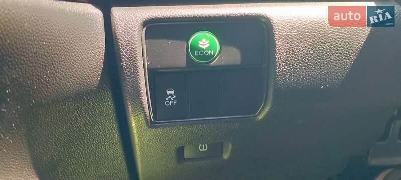 Седан Honda Accord 2015 в Виннице