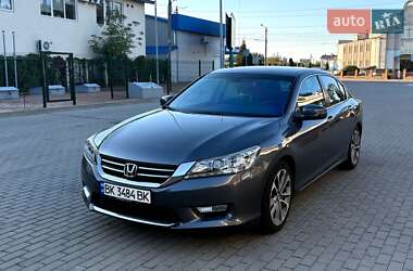Седан Honda Accord 2013 в Житомире
