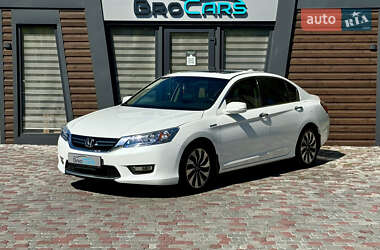 Седан Honda Accord 2015 в Виннице