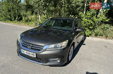 Седан Honda Accord 2013 в Дніпрі