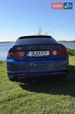 Седан Honda Accord 2003 в 