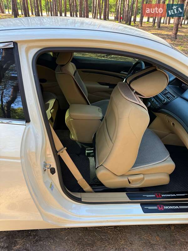 Купе Honda Accord 2012 в Кропивницком