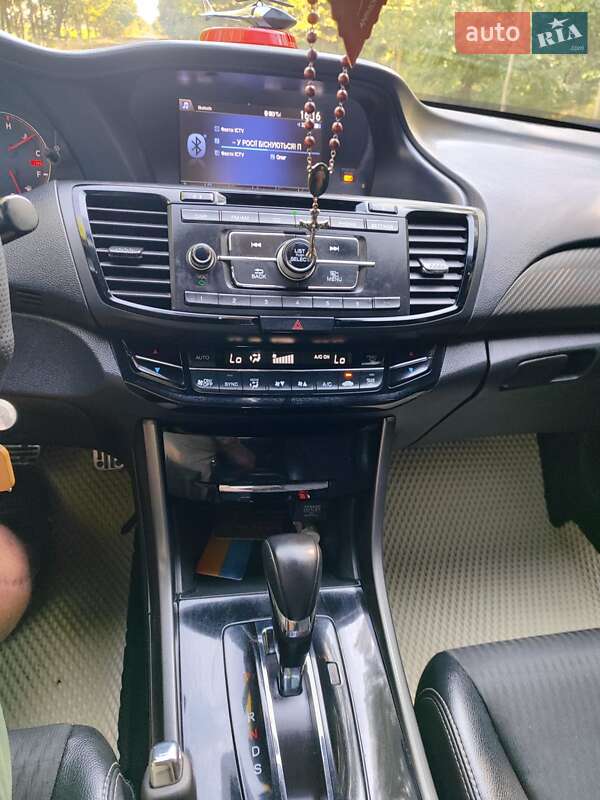Седан Honda Accord 2017 в Вінниці
