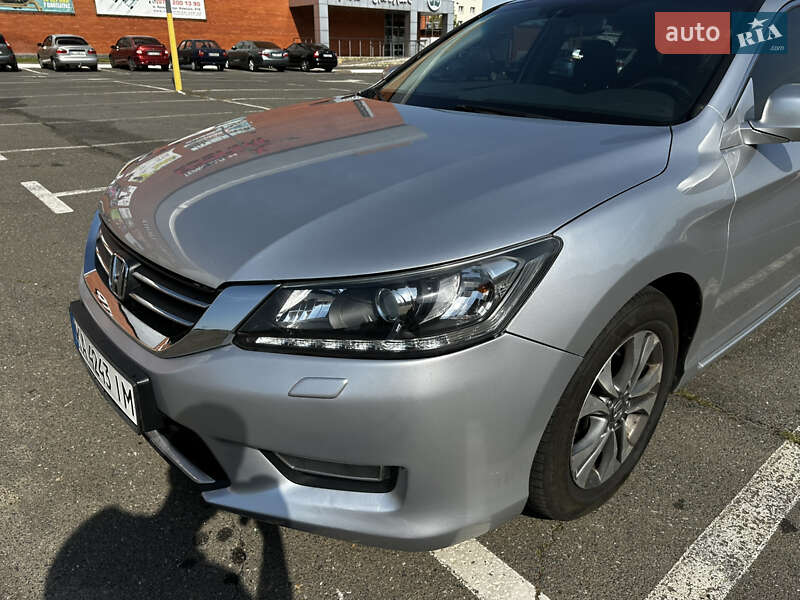 Седан Honda Accord 2013 в Броварах