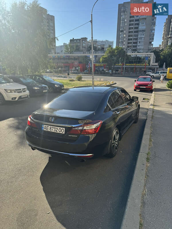 Седан Honda Accord 2017 в Киеве