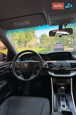 Седан Honda Accord 2014 в 