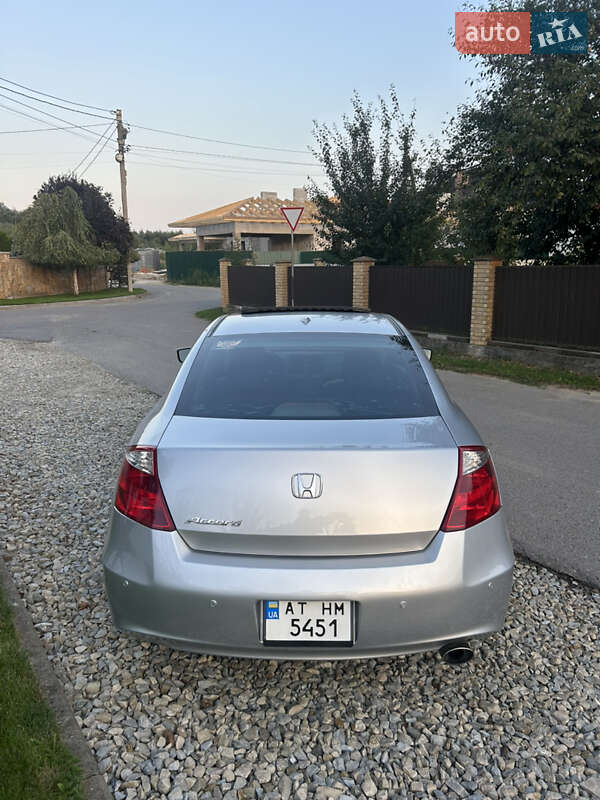 Купе Honda Accord 2012 в Ивано-Франковске