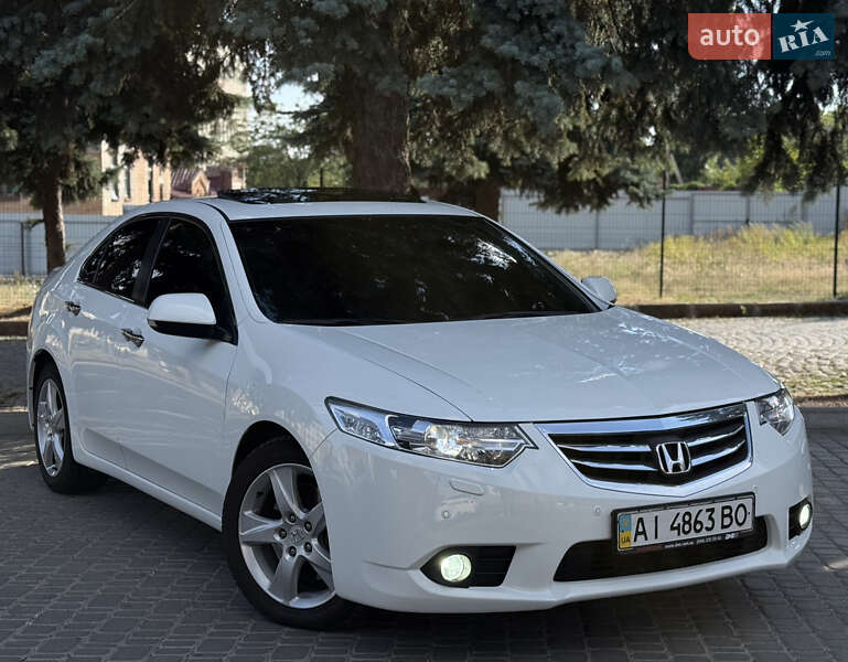 Седан Honda Accord 2012 в Кропивницком