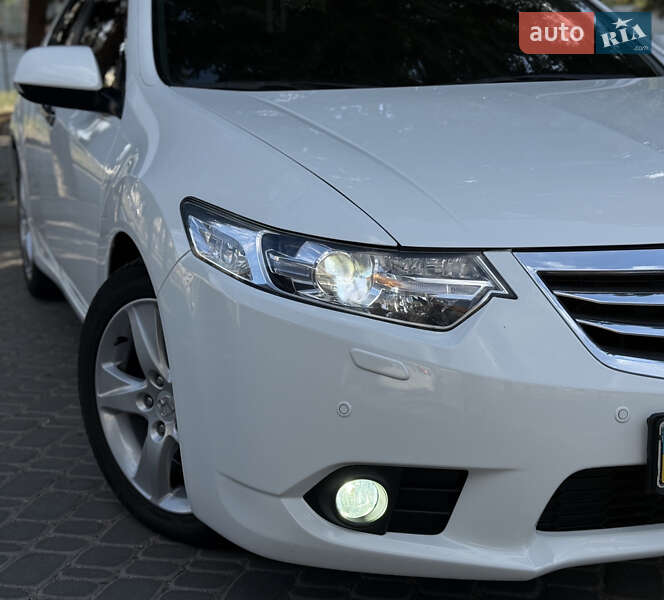 Седан Honda Accord 2012 в Кропивницком