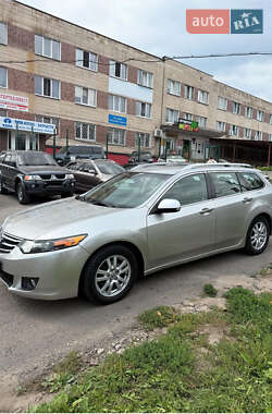 Універсал Honda Accord 2010 в Сумах