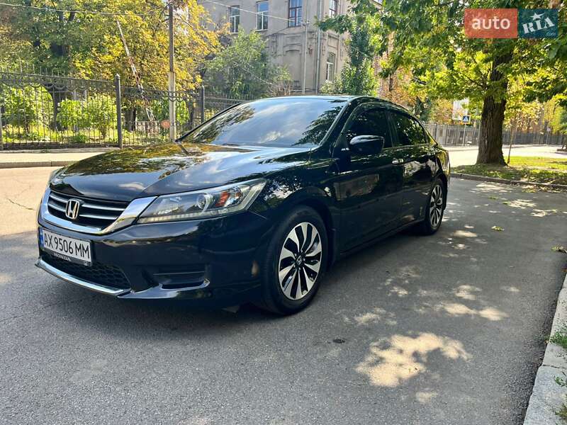 Седан Honda Accord 2014 в Харькове