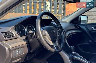 Седан Honda Accord 2011 в 