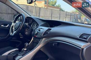 Седан Honda Accord 2011 в 