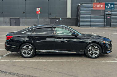 Седан Honda Accord 2019 в Києві