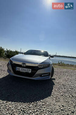 Седан Honda Accord 2018 в 