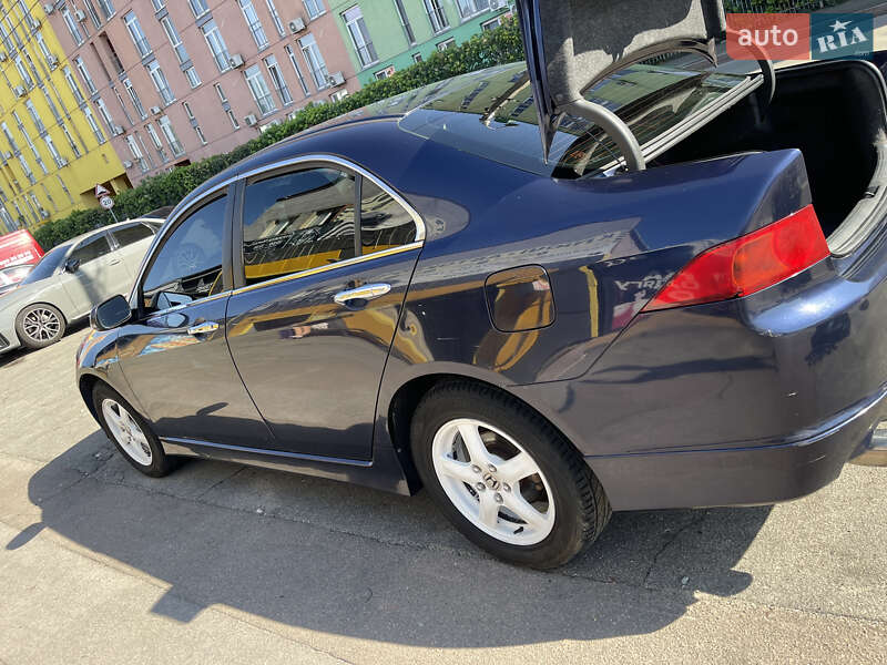 Седан Honda Accord 2006 в Киеве