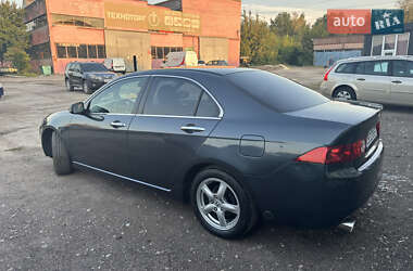 Седан Honda Accord 2005 в 