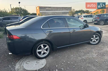 Седан Honda Accord 2005 в 