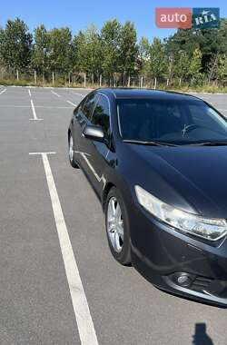 Седан Honda Accord 2012 в 