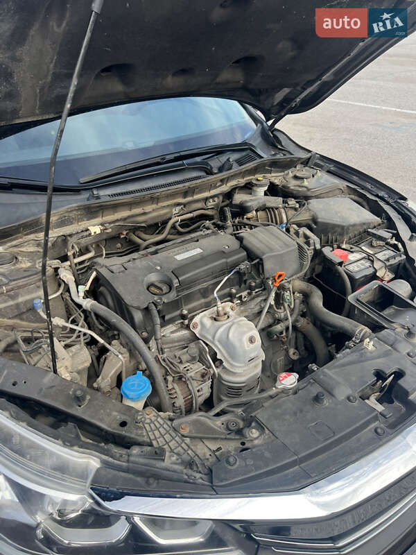 Седан Honda Accord 2016 в Ужгороді