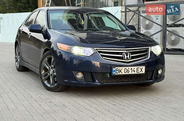 Седан Honda Accord 2008 в Ровно