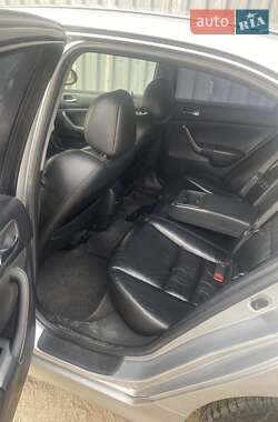 Седан Honda Accord 2006 в 
