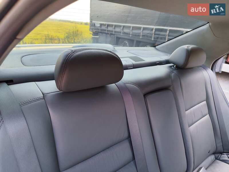 Седан Honda Accord 2005 в Петропавловской Борщаговке