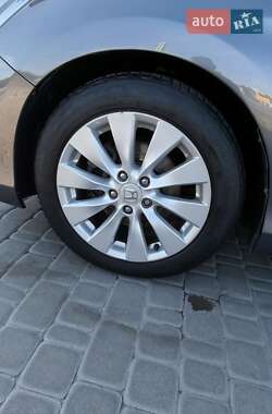 Седан Honda Accord 2015 в 