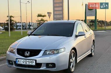 Седан Honda Accord 2004 в 