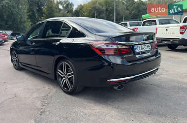 Седан Honda Accord 2017 в 
