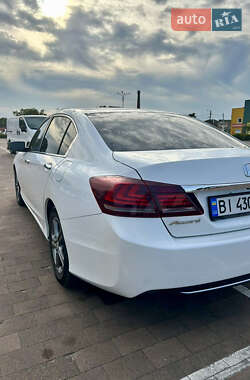 Седан Honda Accord 2015 в 