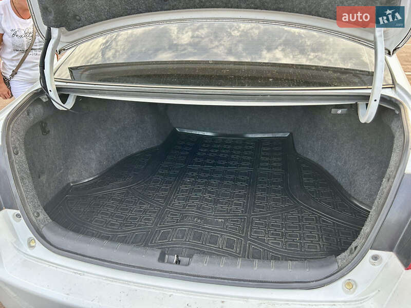 Седан Honda Accord 2015 в Житомирі