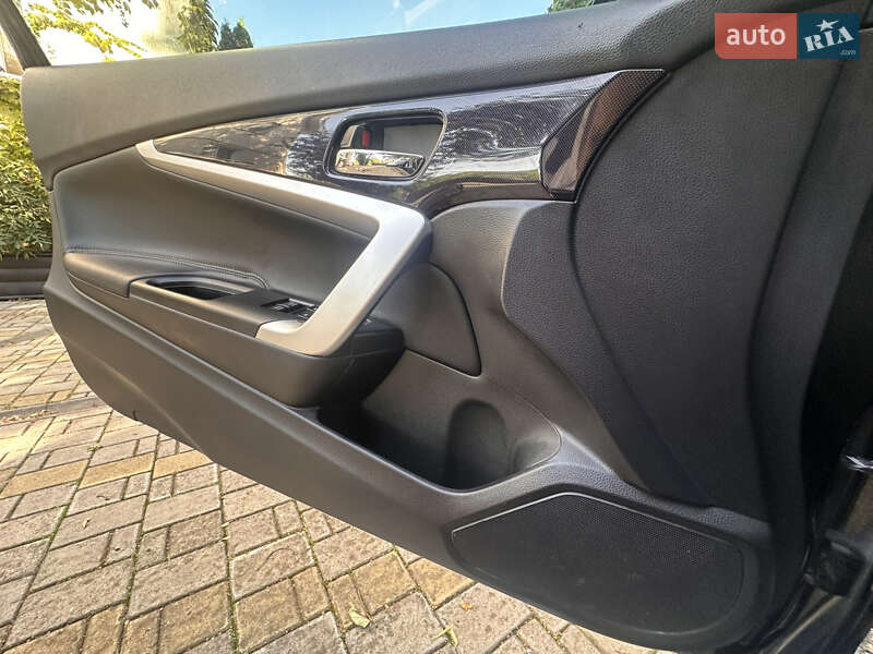 Купе Honda Accord 2013 в Умані