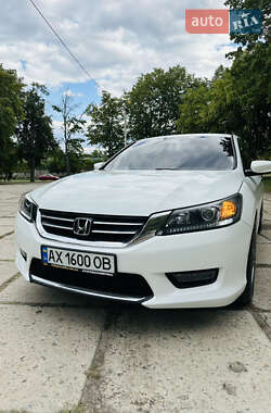 Седан Honda Accord 2014 в Харькове
