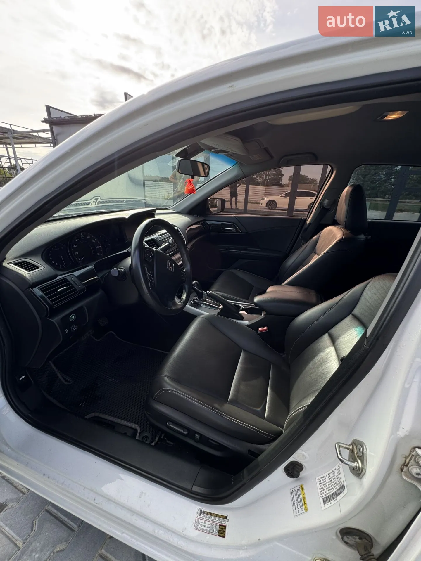 2015 Honda Accord - мініатюра 17